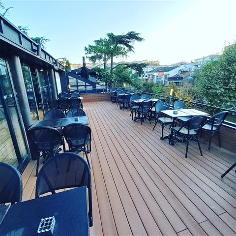 Cafe kompozit deck